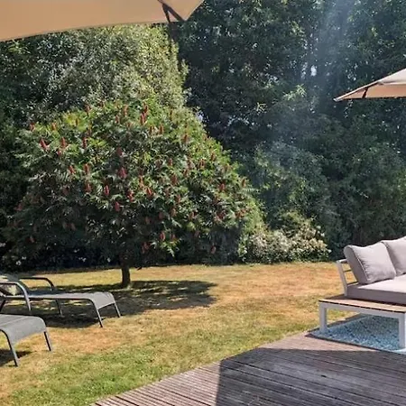Le Rouge Hébergement de vacances